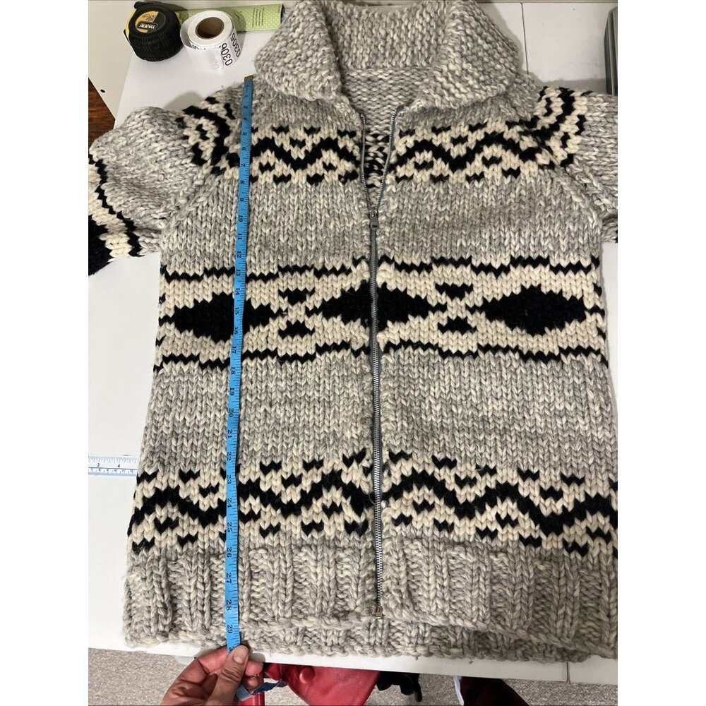 Cowichan Style Vintage Wool Sweater Men’s Large - Picture 9 of 9
